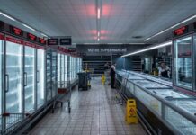 Un attacco informatico colpisce centinaia di supermercati francesi
